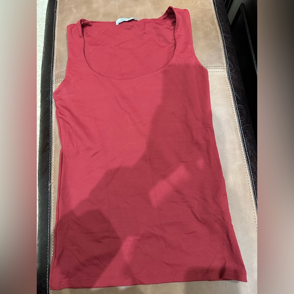 Zara’s tank top. Size US. Small/6